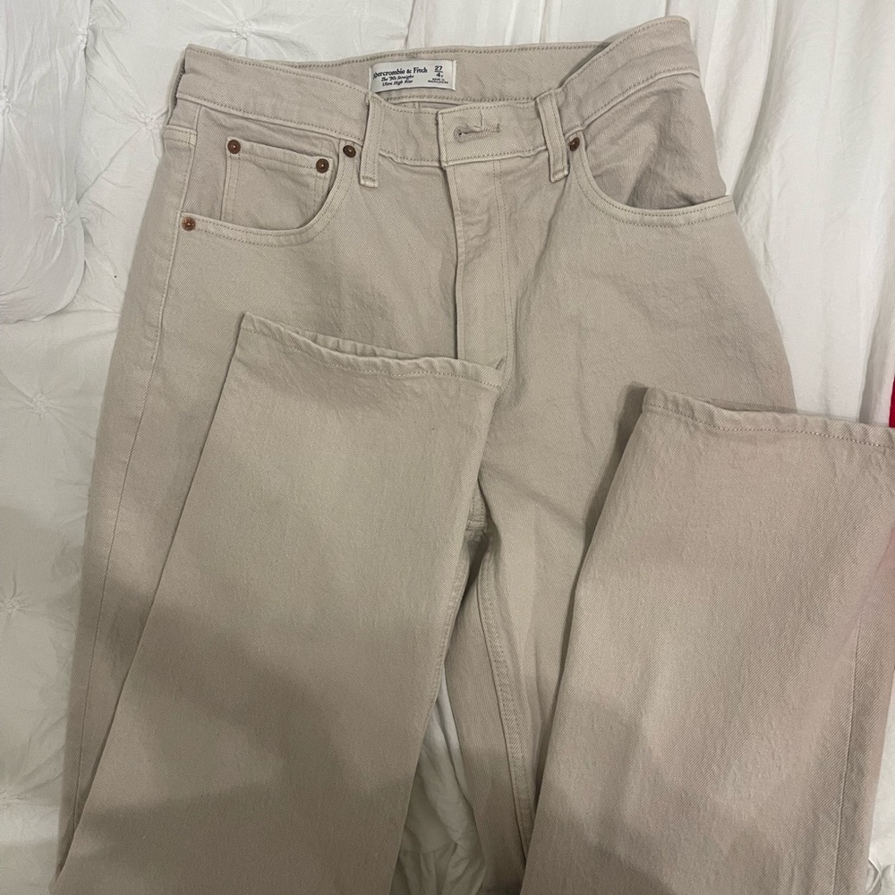 Abercrombie 90s high rise jeans